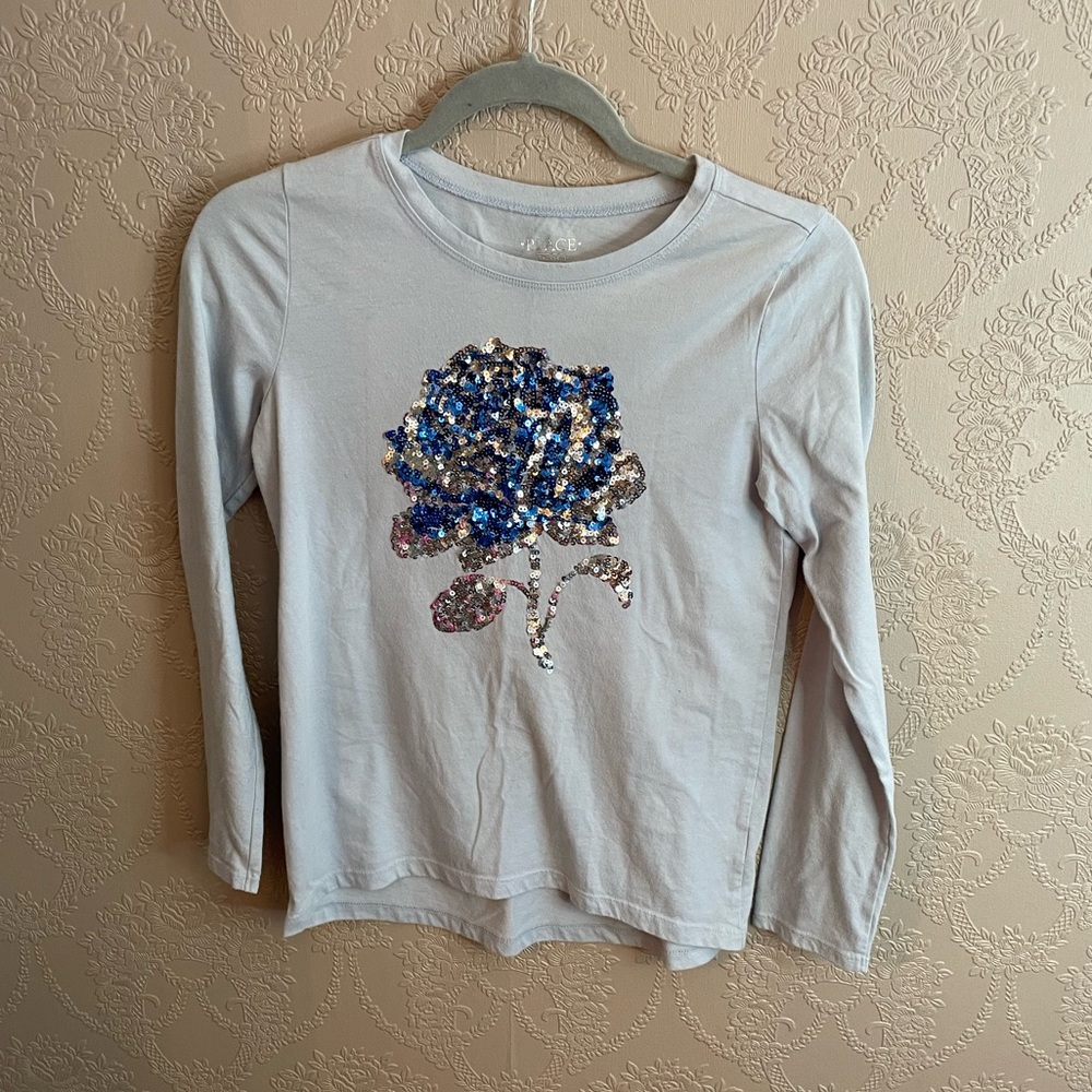 The Children’s Place girls blue rose long sleeve size XL good condition